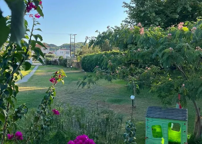 Case de vacanță Andromeda Shell House *